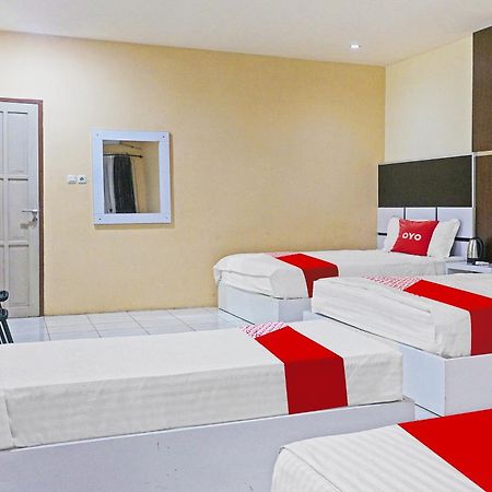 Collection O 91331 Hotel Grand Saota Soppeng Lalabata Екстериор снимка