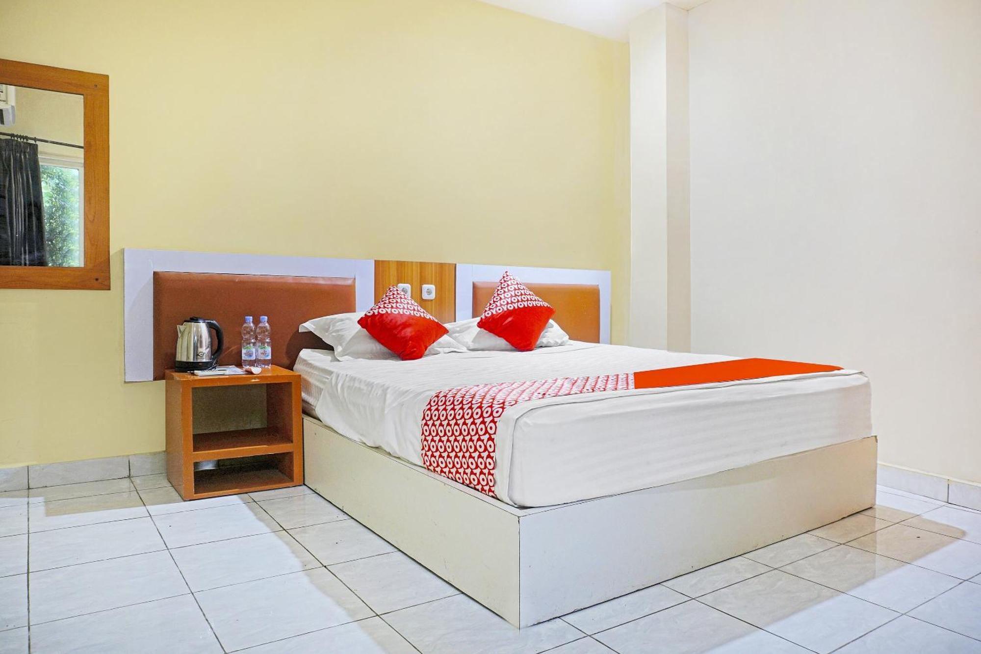 Collection O 91331 Hotel Grand Saota Soppeng Lalabata Екстериор снимка